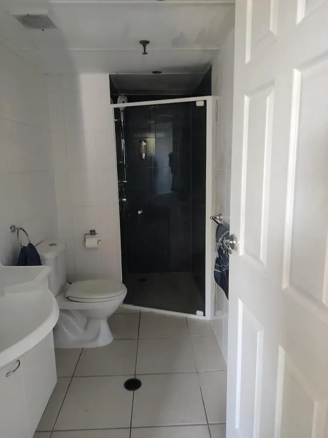 Oceanfront Surfers Celebrity Apartments Gold Coast