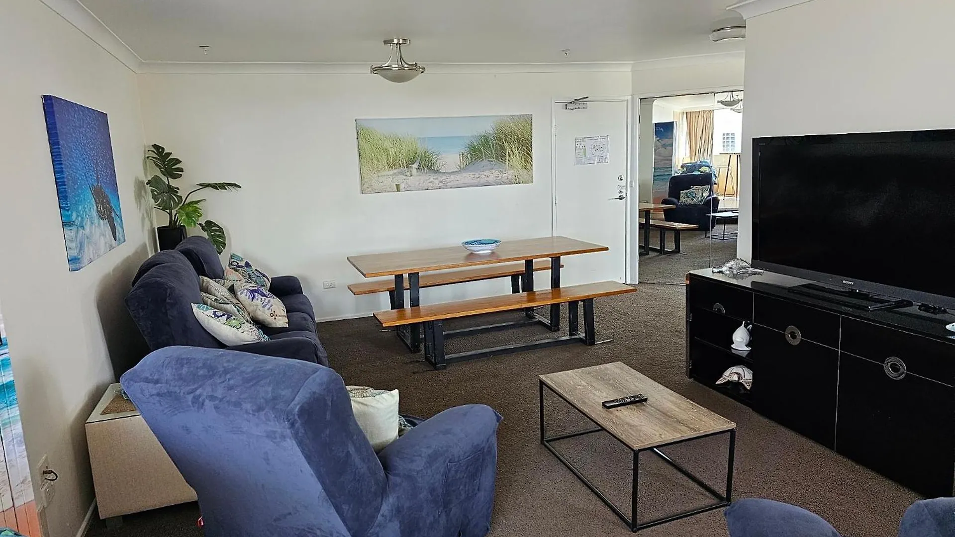 Oceanfront Surfers Celebrity Apartments Gold Coast