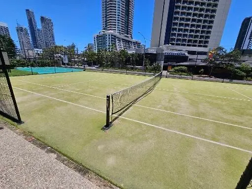 Oceanfront Surfers Celebrity Apartments Gold Coast 0*,  Australia